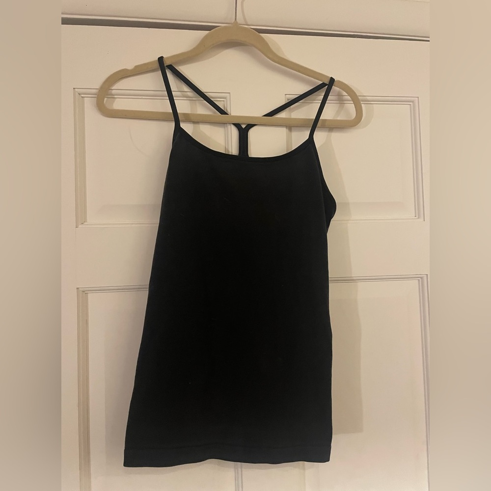 Lululemon workout tank with built-in bra